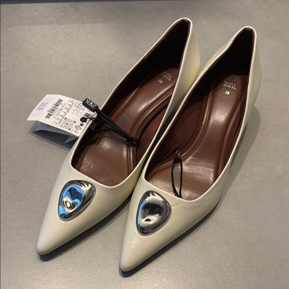 Zara white leather 1.6” heel with Elegant Design